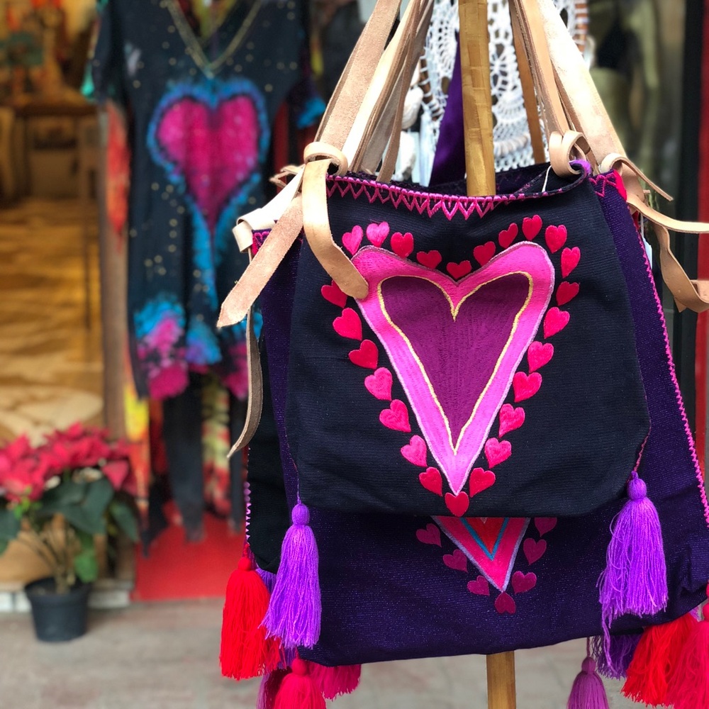 Meet your Posher, Mara